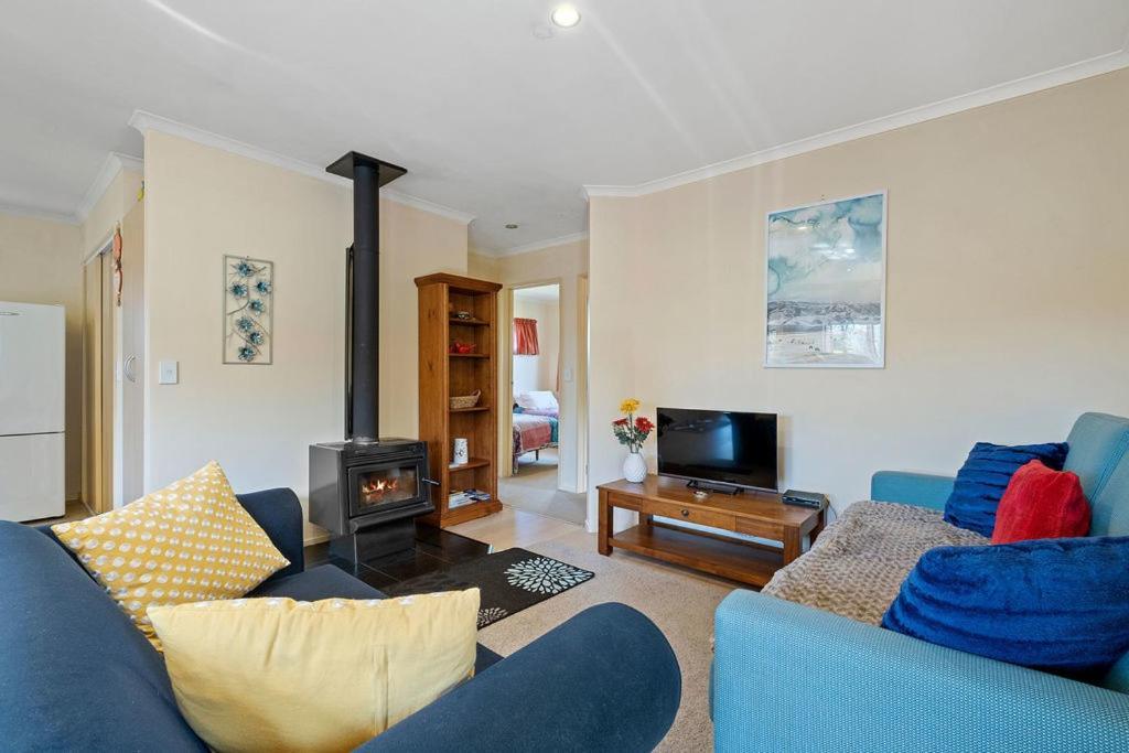 Korimako Ridge - Lake Hawea Holiday Home Eksteriør billede