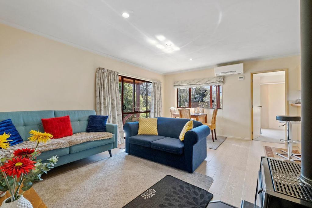 Korimako Ridge - Lake Hawea Holiday Home Eksteriør billede