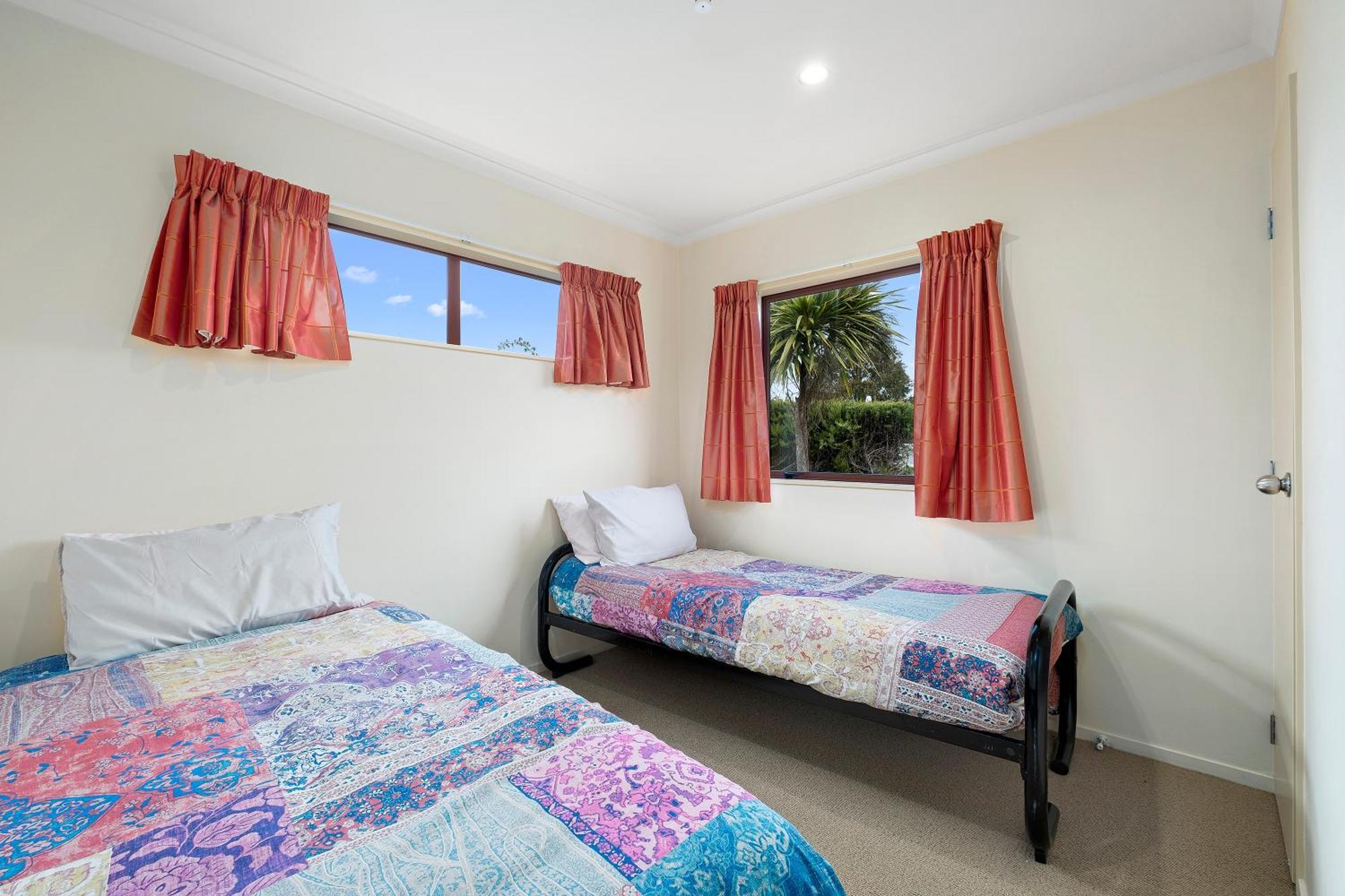 Korimako Ridge - Lake Hawea Holiday Home Eksteriør billede
