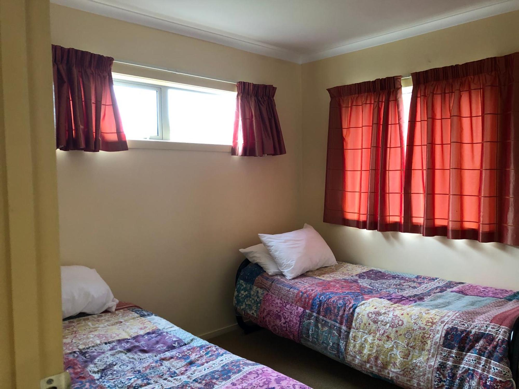 Korimako Ridge - Lake Hawea Holiday Home Eksteriør billede