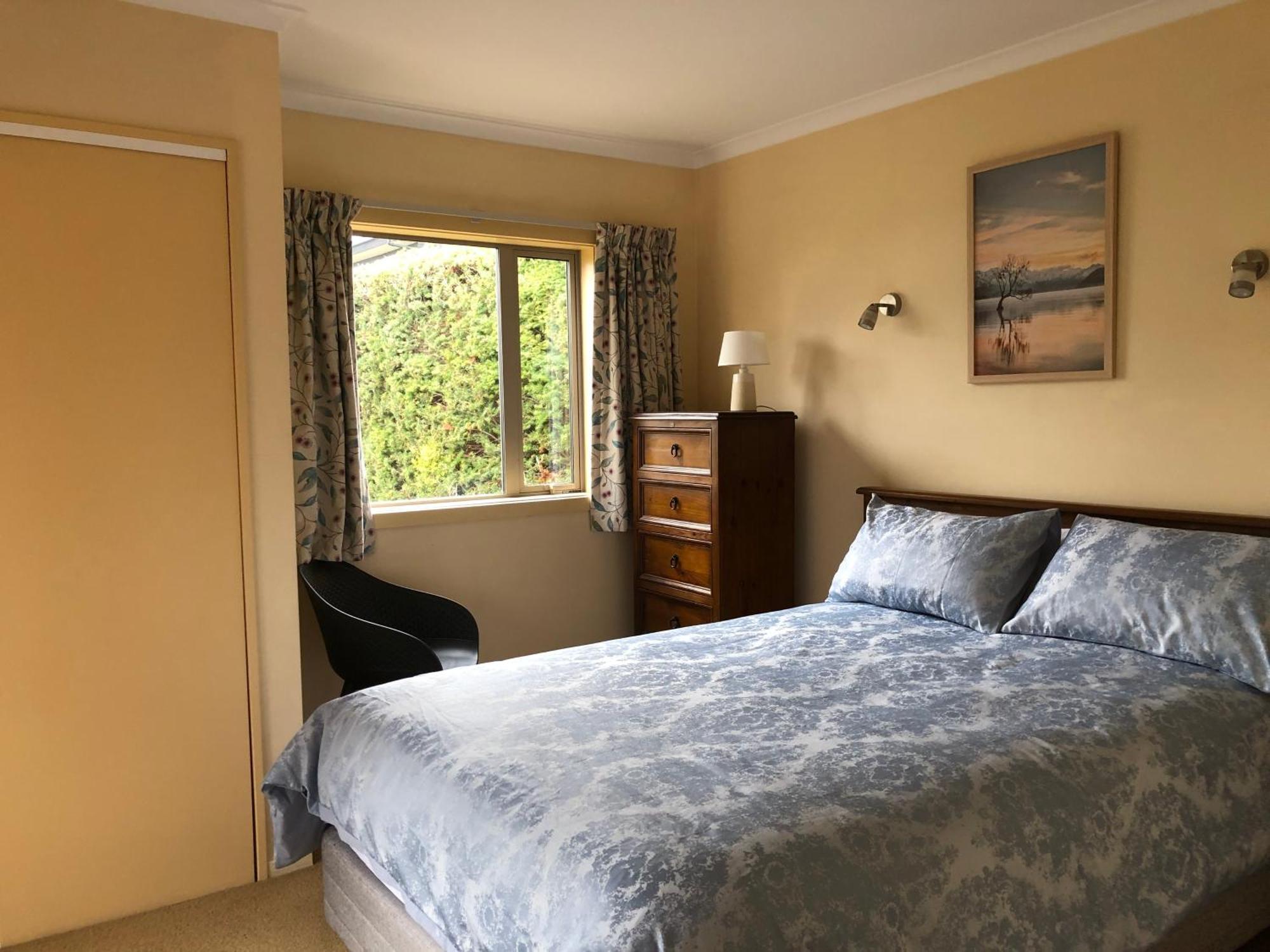Korimako Ridge - Lake Hawea Holiday Home Eksteriør billede